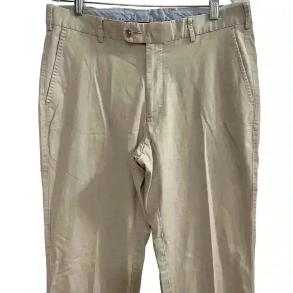 Peter Millar Men's Chino Pants Size 33 Beige Flat Front Straight Leg - Picture 8 of 9